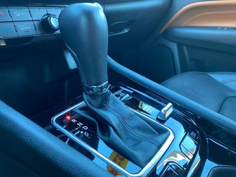 Used 2024 Jeep Compass Limited image 26