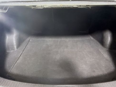 Used 2022 Toyota Corolla LE image 34