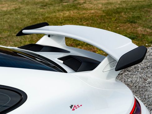 Used 2018 Porsche 911 GT3 image 25