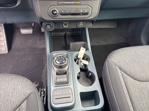 New 2025 Ford Maverick XLT w/ XLT Luxury Package image 17