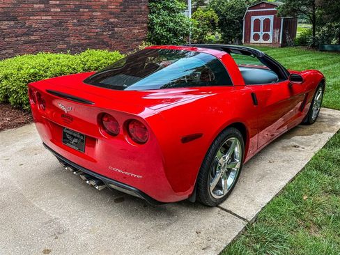 Used 2008 Chevrolet Corvette Coupe w/ Preferred Equipment Group RWD image 39