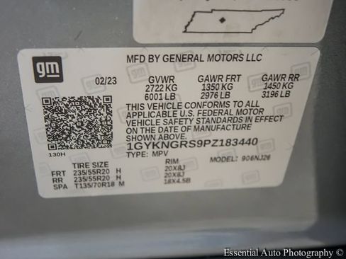 Certified 2023 Cadillac XT5 Sportv w/ LPO, Floor Liner Package AWD/4WD image 28