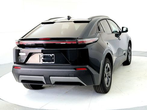 New 2026 Toyota C-HR AWD/4WD image 5