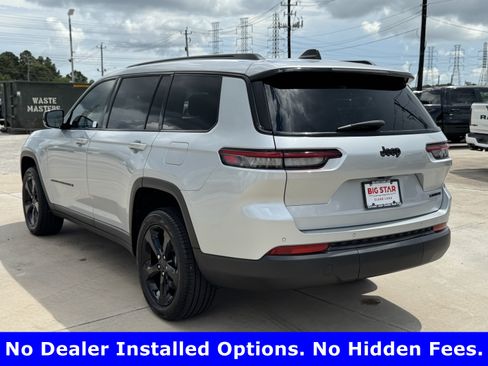 Used 2025 Jeep Grand Cherokee L Limited w/ Black Appearance Package RWD image 5