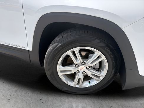 Used 2022 GMC Terrain SLE w/ Driver Convenience Package FWD image 55