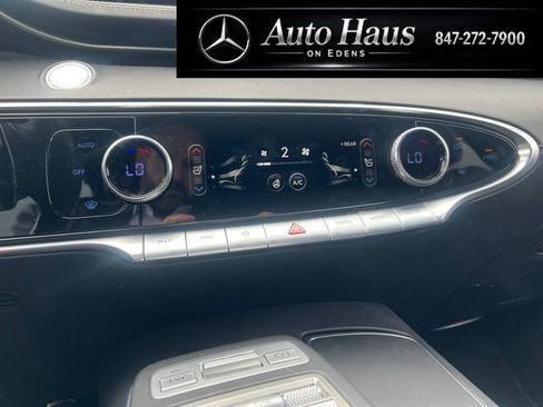 Used 2022 Genesis GV70 2.5T w/ Sport Prestige Package AWD/4WD image 13