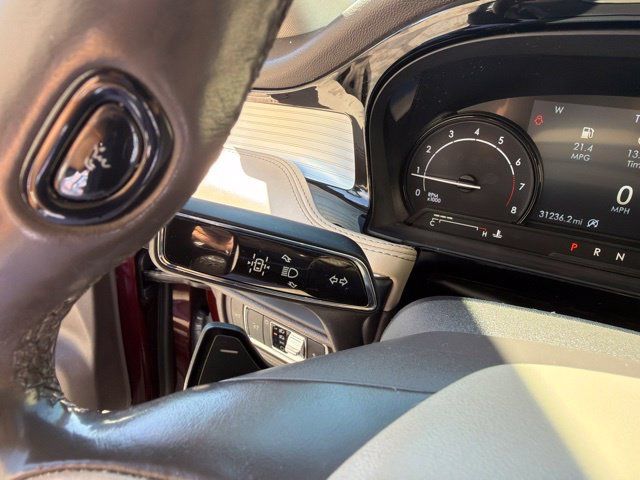Used 2020 Lincoln Corsair AWD w/ Equipment Group 101A image 29