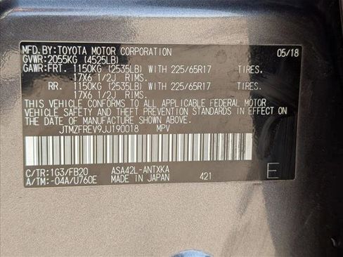 Used 2018 Toyota RAV4 LE w/ All Weather Liner Package FWD image 20