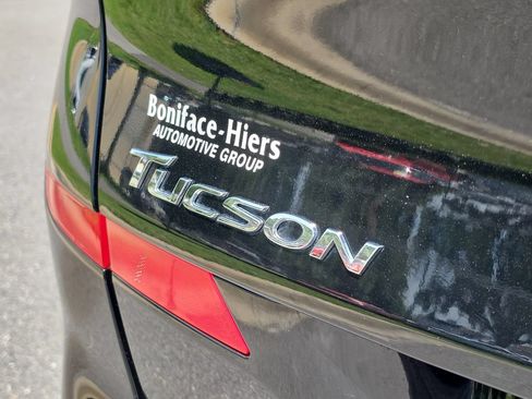 Used 2020 Hyundai Tucson Limited FWD image 6
