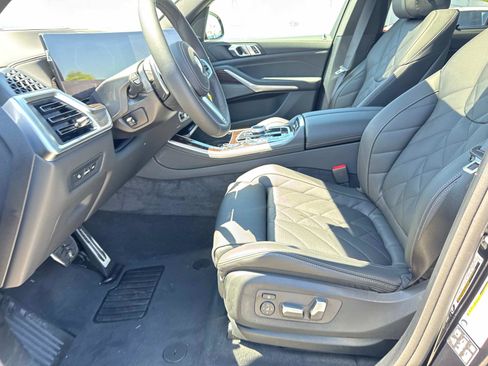 New 2026 BMW X5 xDrive40i w/ Executive Package image 17