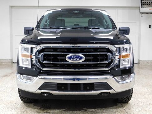 Used 2023 Ford F150 XLT w/ XTR Package image 4