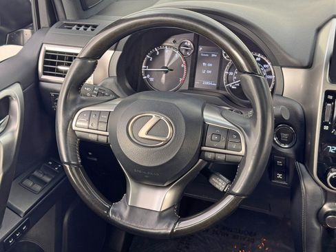Used 2023 Lexus GX 460 Premium image 22