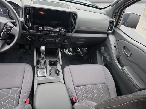 New 2026 Nissan Frontier SV w/ Tow Package AWD/4WD image 15