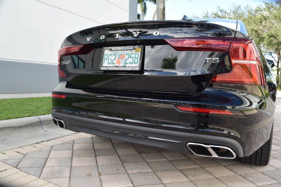 Used 2019 Volvo S60 T5 Momentum w/ Premium Package FWD image 19