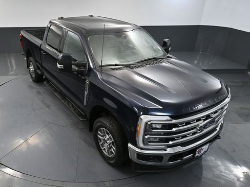 Used 2023 Ford F250 Lariat w/ FX4 Off-Road Package image 59