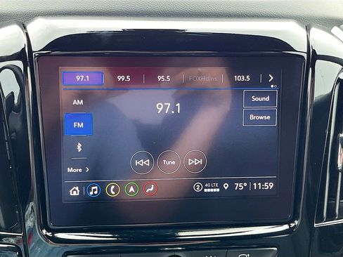 Used 2023 Chevrolet Traverse RS image 15