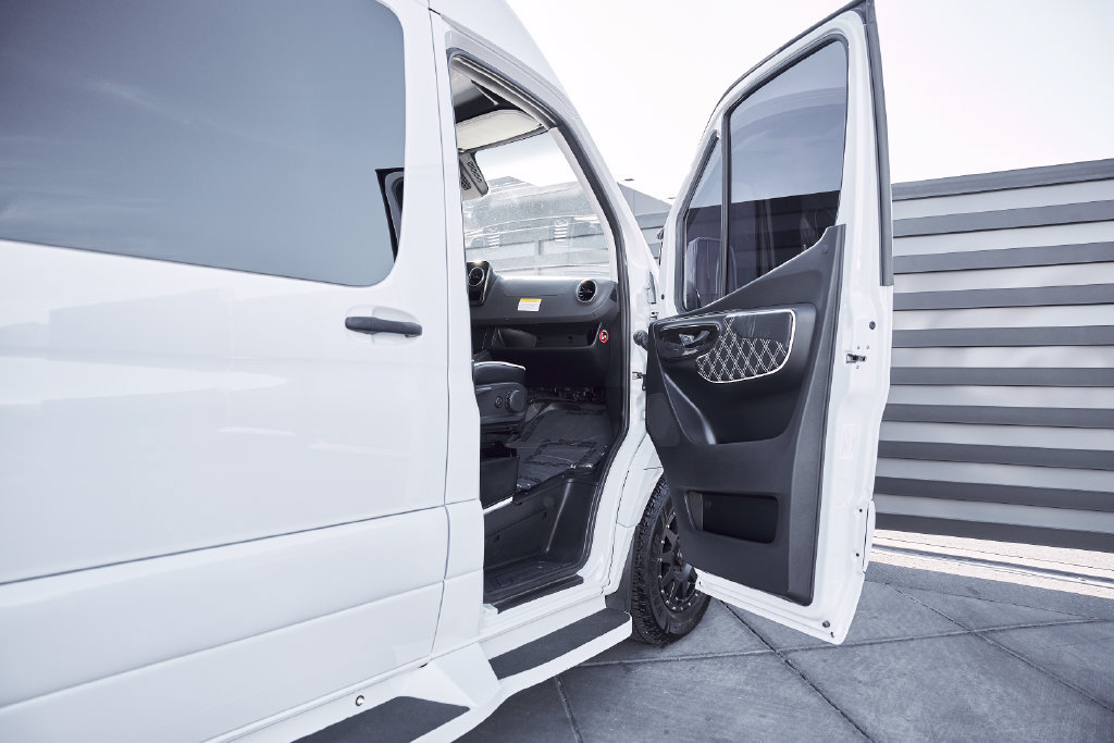 Used 2019 Mercedes-Benz Sprinter 144 image 29