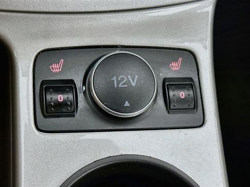 Used 2013 Ford C-MAX Energi SEL FWD image 25