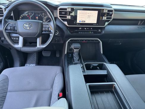 Used 2024 Toyota Tundra SR5 w/ SR5 Convenience Package AWD/4WD image 12