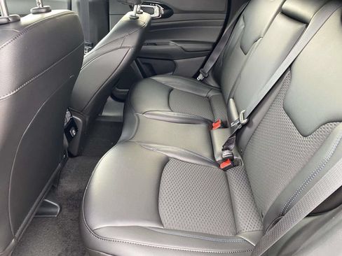 New 2026 Jeep Compass Latitude AWD/4WD image 10