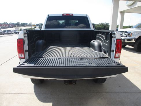 Used 2018 RAM 2500 Tradesman w/ Popular Equipment Group image 8