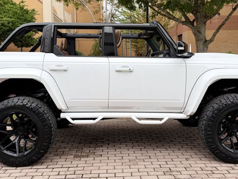 Used 2026 Ford Bronco Outer Banks AWD/4WD image 13