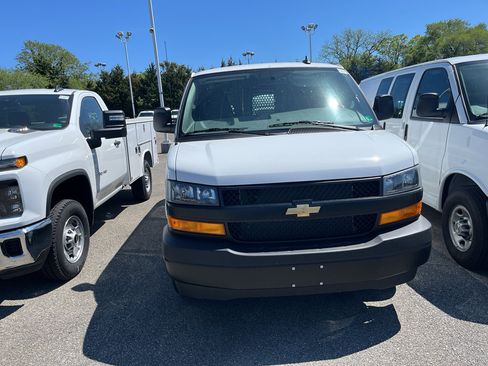 New 2025 Chevrolet Express 2500 w/ Driver Convenience Package RWD image 2