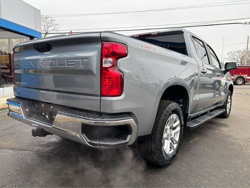 Used 2024 Chevrolet Silverado 1500 LT AWD/4WD image 12