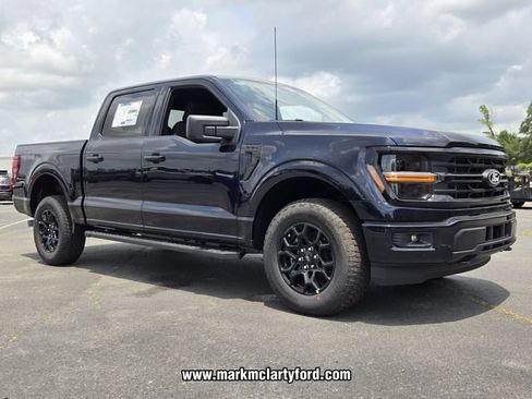 New 2026 Ford F150 XLT w/ XLT Black Appearance Package AWD/4WD image 5