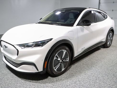 Used 2023 Ford Mustang Mach-E Premium image 32