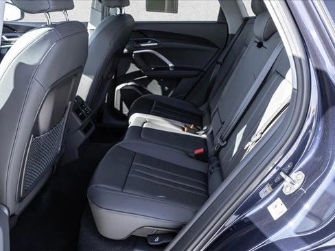 Used 2025 Audi Q5 Premium image 21