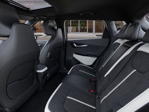 New 2025 Kia EV6 GT-Line RWD image 18