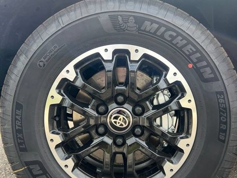 New 2026 Toyota Tundra SR5 AWD/4WD image 13
