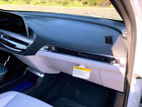 New 2026 Cadillac Lyriq Premium Sport image 32