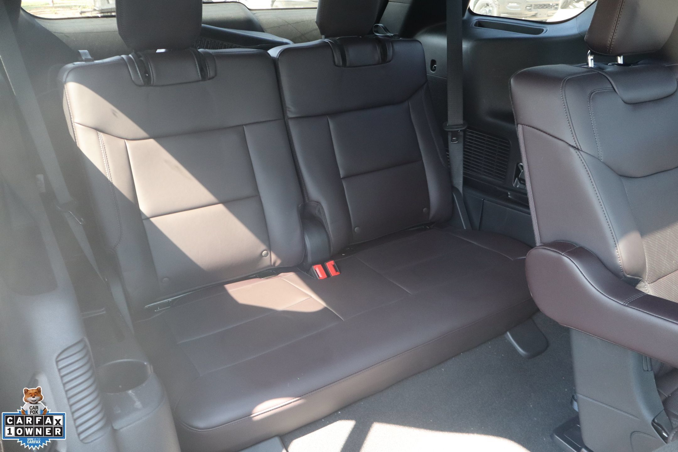 Certified 2025 Ford Explorer Platinum RWD image 29