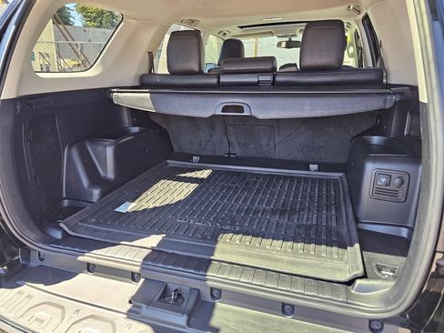 Used 2012 Toyota 4Runner Limited AWD/4WD image 14