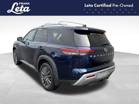 Used 2022 Nissan Pathfinder SL w/ SL Premium Package AWD/4WD image 4