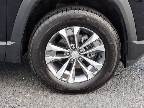 Used 2025 Chevrolet Equinox LT AWD/4WD image 11