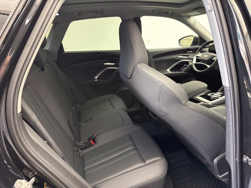 Used 2025 Audi Q5 Premium Plus AWD/4WD image 28
