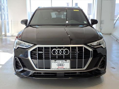 Used 2025 Audi Q3 2.0T Premium Plus w/ Premium Plus Package image 2