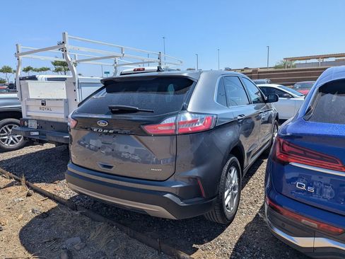 Used 2022 Ford Edge SEL w/ Convenience Package AWD/4WD image 6