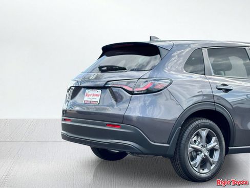 Used 2026 Honda HR-V LX image 11
