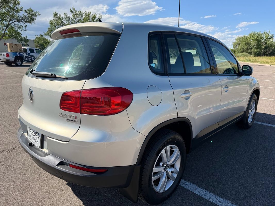 Used 2014 Volkswagen Tiguan S AWD/4WD image 5