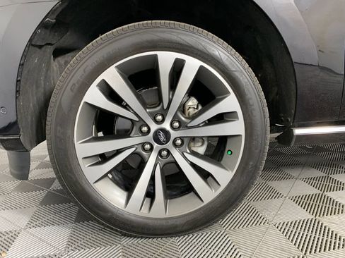 Used 2021 Ford Expedition Max Platinum AWD/4WD image 11