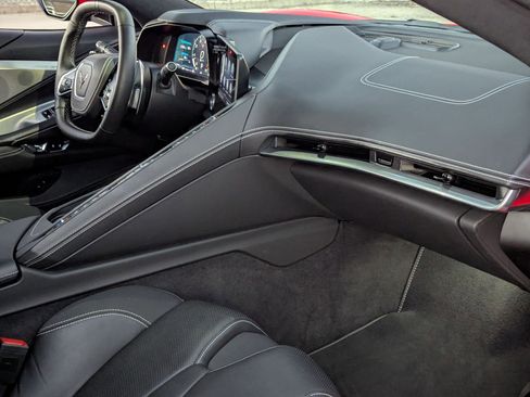 Used 2023 Chevrolet Corvette Stingray Premium Conv w/ Z51 Performance Package image 34