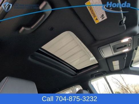 Used 2025 Honda CR-V Sport image 16