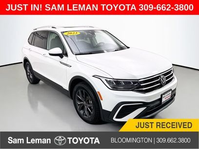 Used 2023 Volkswagen Tiguan SE w/ Panoramic Sunroof Package