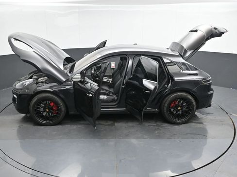 Used 2021 Porsche Macan GTS image 69