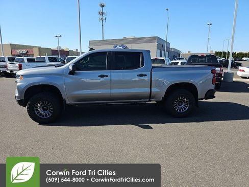 Used 2023 Chevrolet Silverado 1500 LT Trail Boss w/ LT Trail Boss Premium Package AWD/4WD image 6