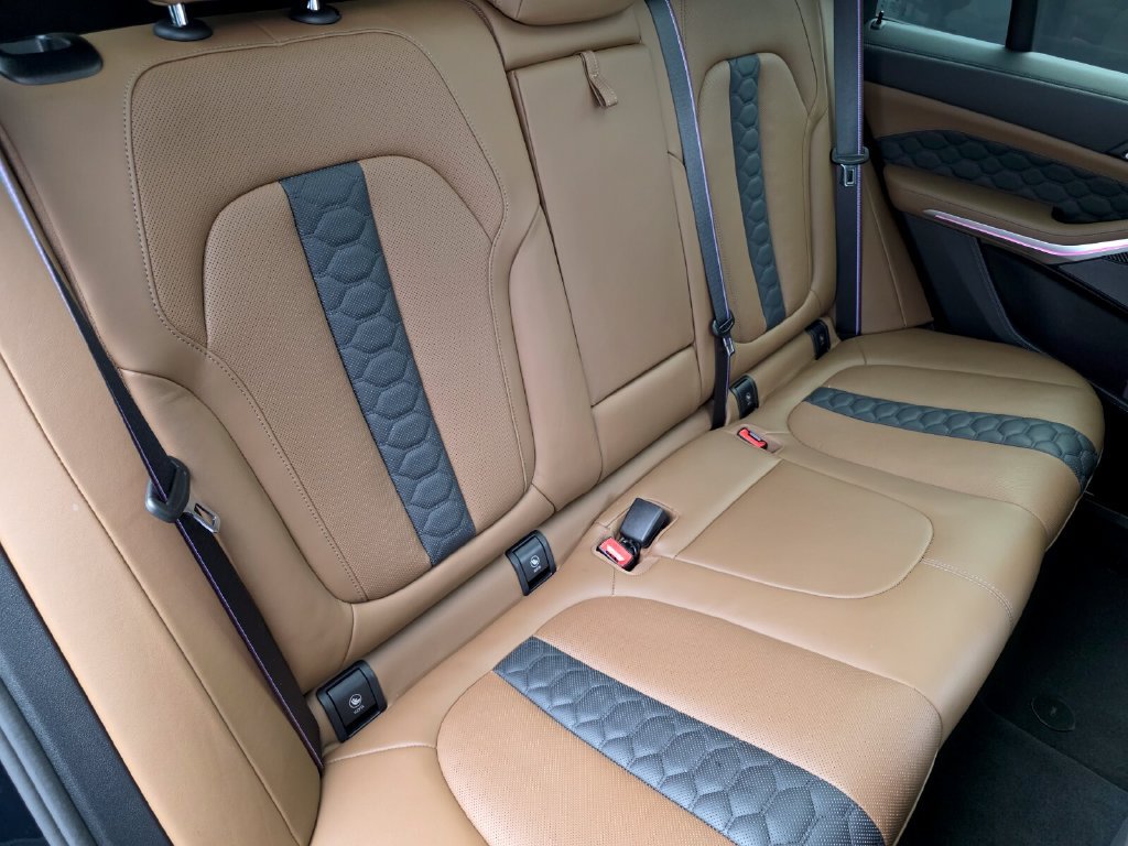 Used 2024 BMW X5 M Competition AWD/4WD image 26